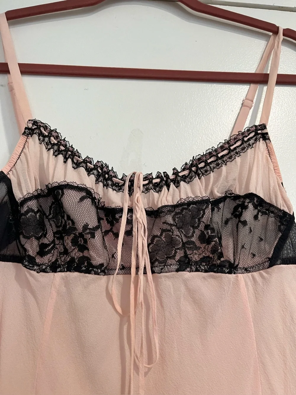 Victoria’s Secret Vintage Blush Pink & Black Silk Sheer Lace Trim Slip  Sz. M